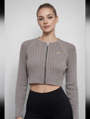 Nike Cropped Warmup Metallic Gray Cardigan Zip Sweater Women's Size Medium 8-10